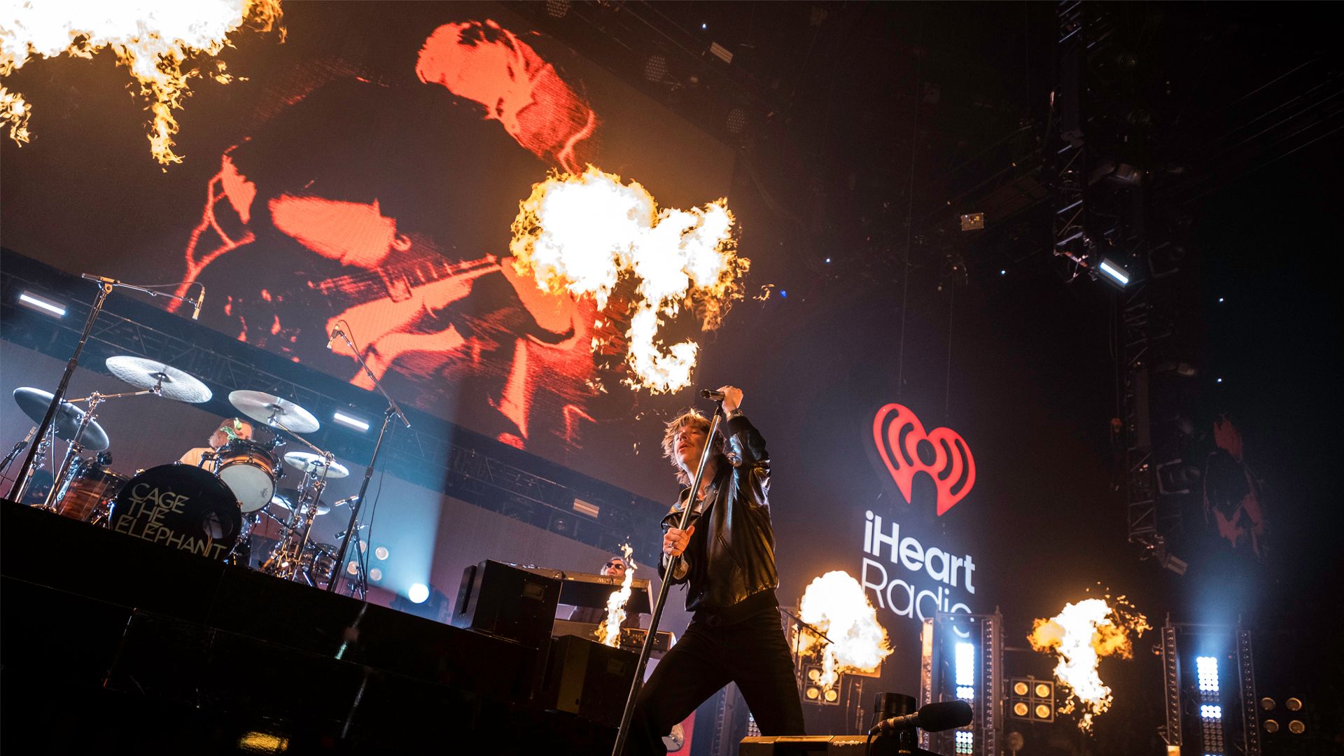 Cage The Elephant