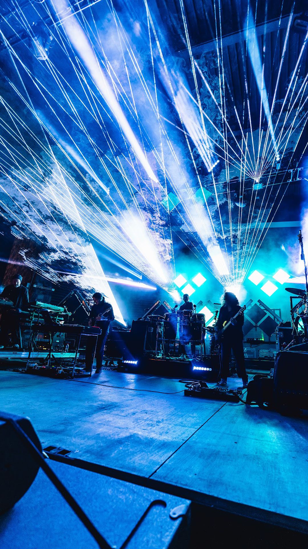 STS9